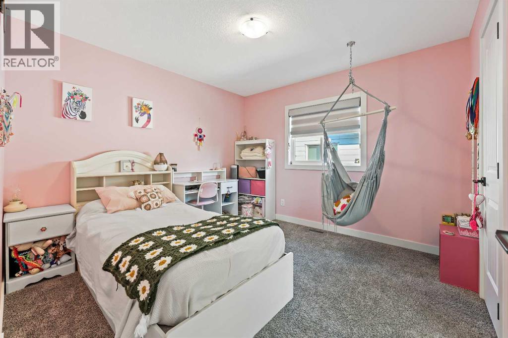 34 Coach Ridge Point Sw, Calgary, Alberta  T3H 2A7 - Photo 32 - A2259480