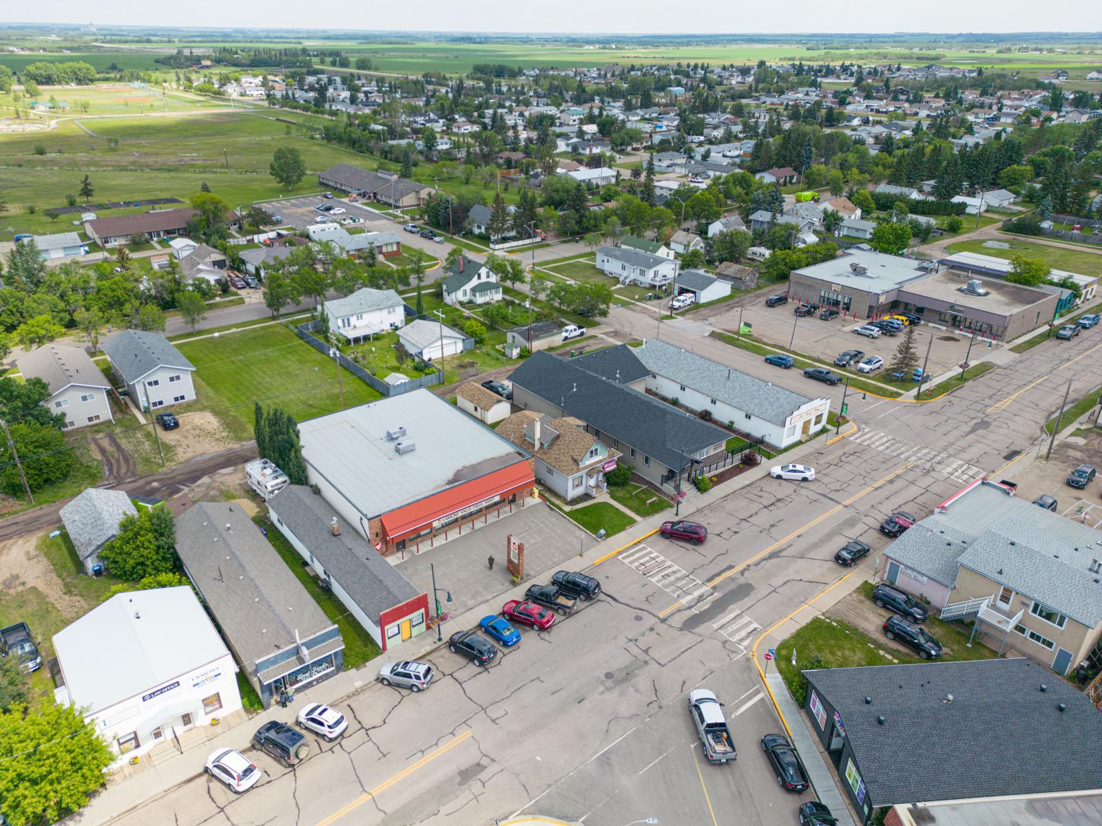 5028  50 Avenue, Lamont, Alberta  T0B 2R0 - Photo 9 - 43694301