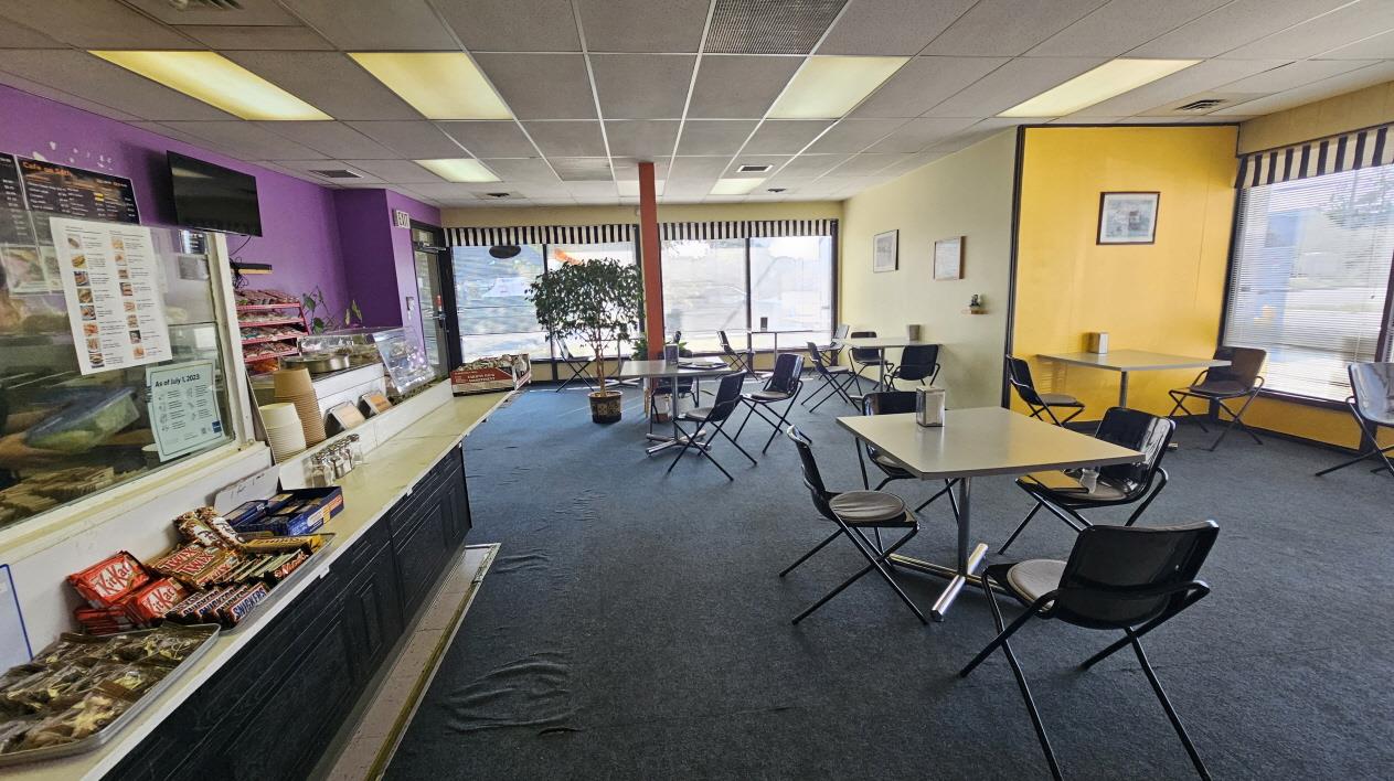 9704  54 Ave NW, Edmonton, Alberta  T6E 5C1 - Photo 2 - 43862349