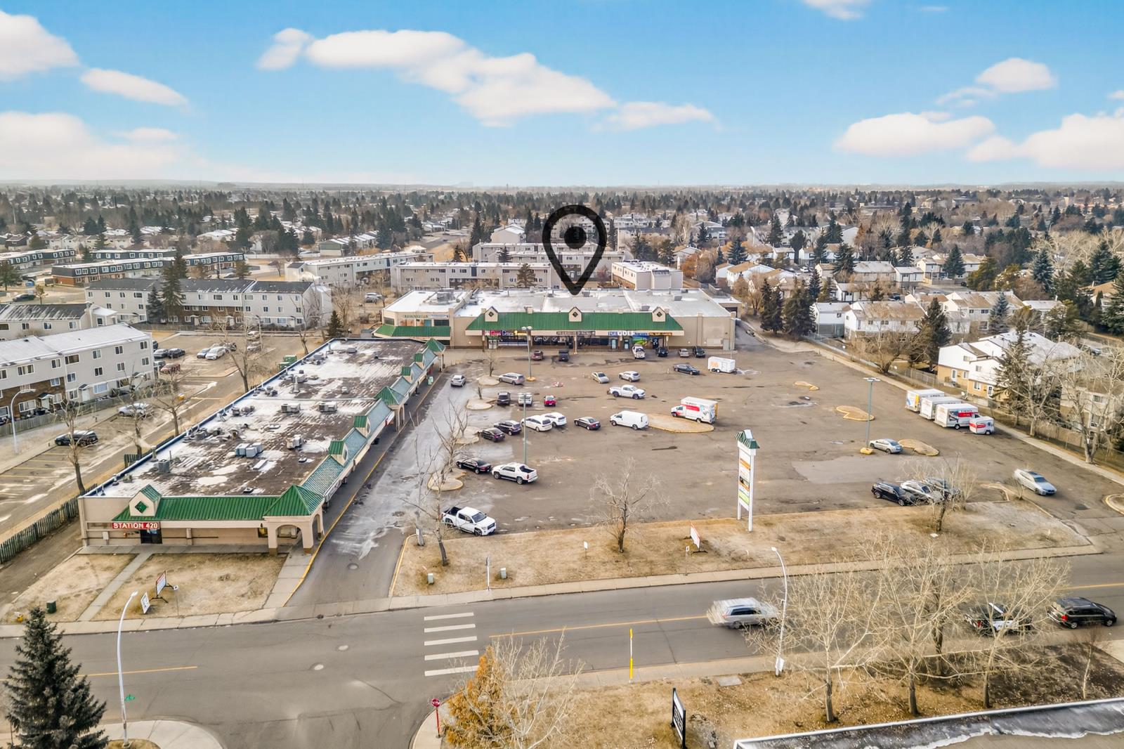 8278  175 St NW, Edmonton, Alberta  T5T 1V1 - Photo 3 - 43967370