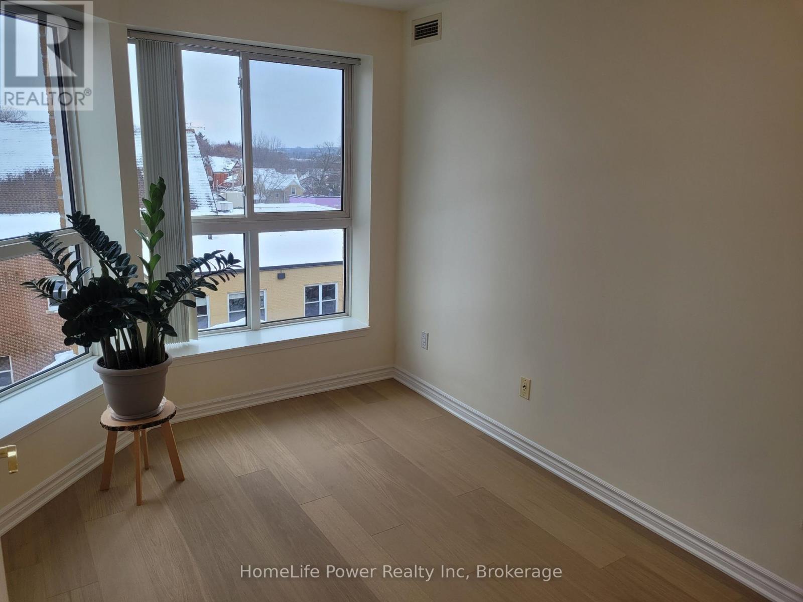 506 - 20 St George Street, Kitchener, Ontario  N2G 2S7 - Photo 14 - X11995491