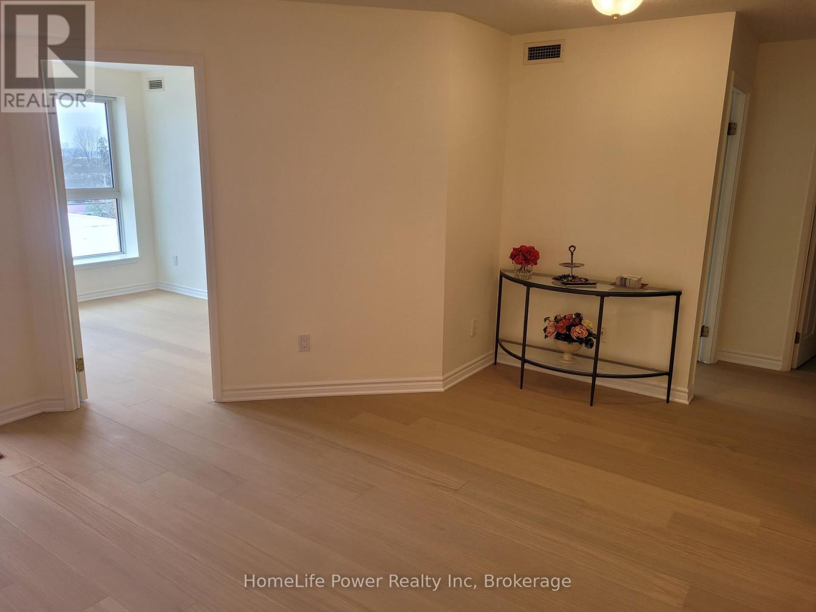 506 - 20 St George Street, Kitchener, Ontario  N2G 2S7 - Photo 13 - X11995491