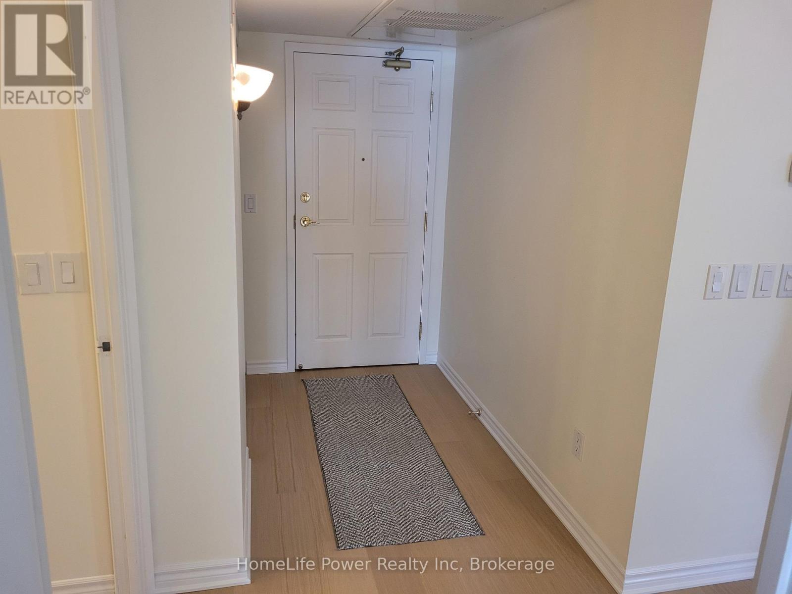 506 - 20 St George Street, Kitchener, Ontario  N2G 2S7 - Photo 5 - X11995491