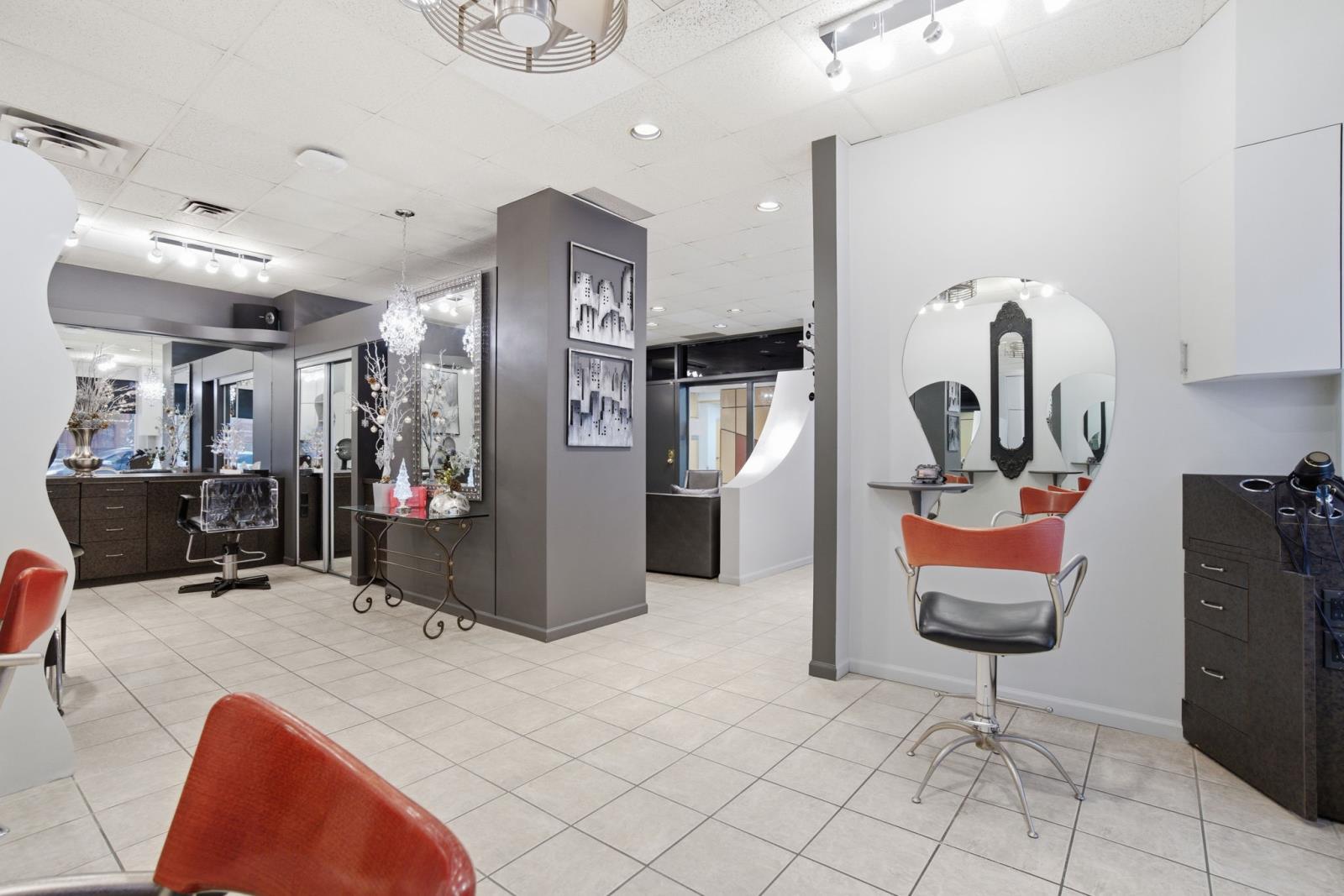 102 11520  100 Ave NW, Edmonton, Alberta