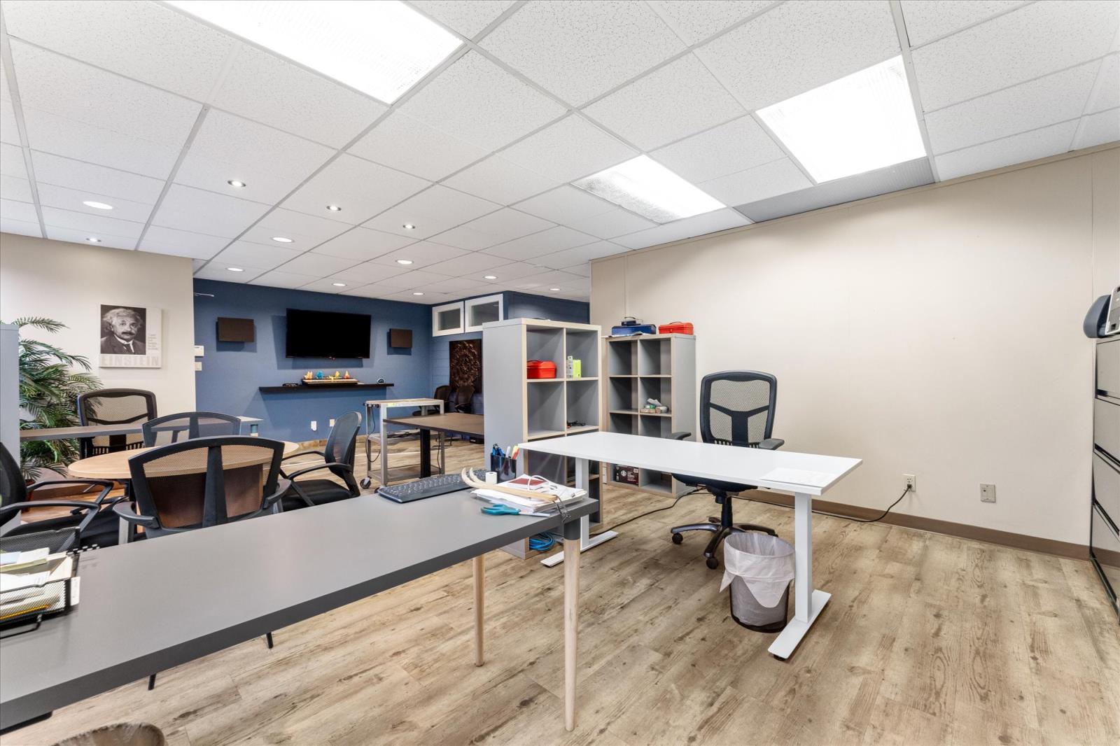 100 10041  81 Ave NW, Edmonton, Alberta  T6E 1W7 - Photo 11 - 43920913