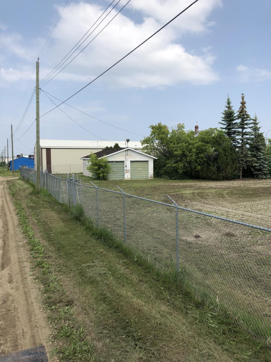 3610  50 Street, Cold Lake, Alberta  T9M 1S6 - Photo 11 - 43887649