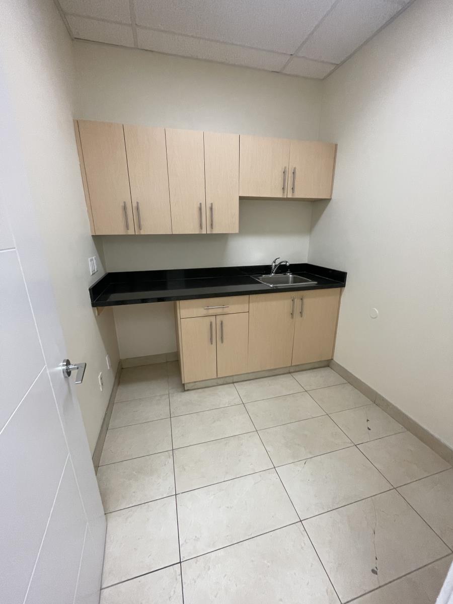 6941  Ellerslie Rd SW, Edmonton, Alberta  T6X 2A1 - Photo 4 - 44023520