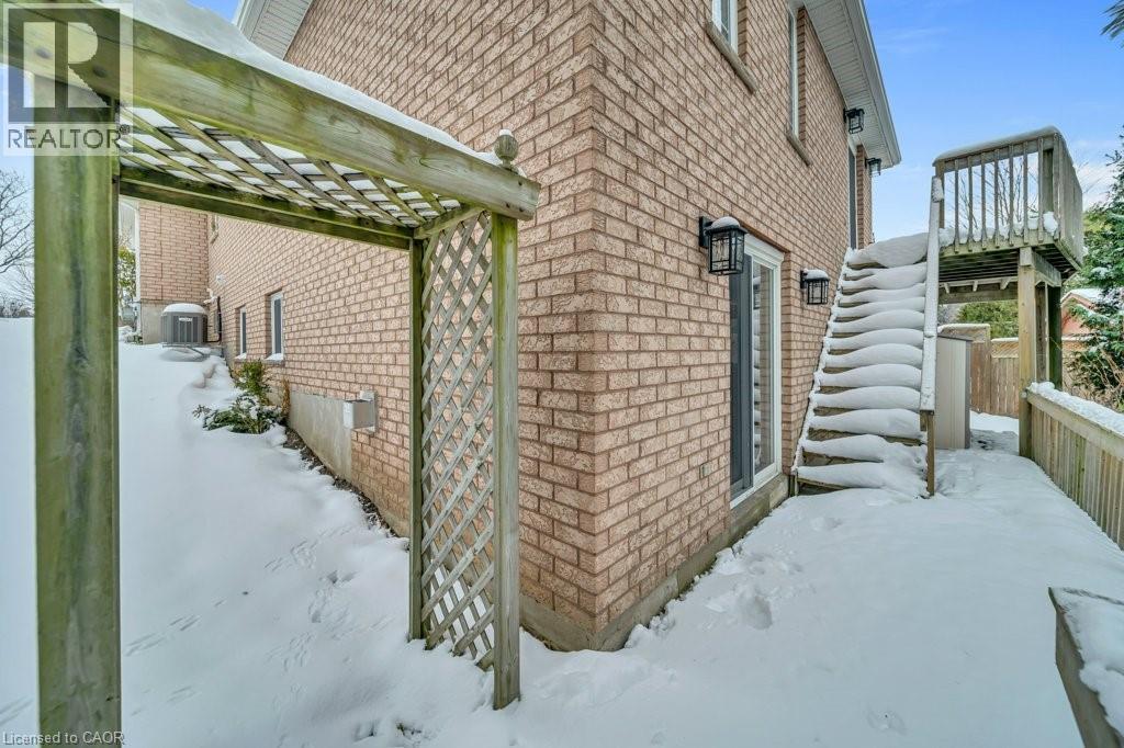 114 Glencliffe Court, Kitchener, Ontario  N2B 3X1 - Photo 36 - 40793533