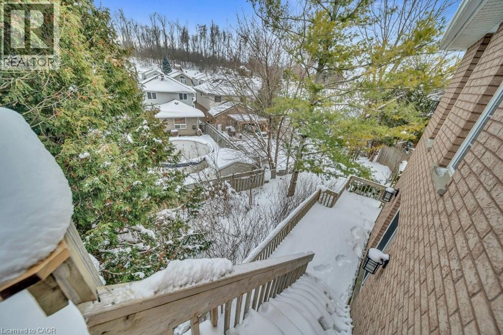 114 Glencliffe Court, Kitchener, Ontario  N2B 3X1 - Photo 40 - 40793533
