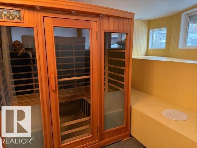 17607 55 Av Nw, Edmonton, Alberta  T6M 1C8 - Photo 32 - E4469392