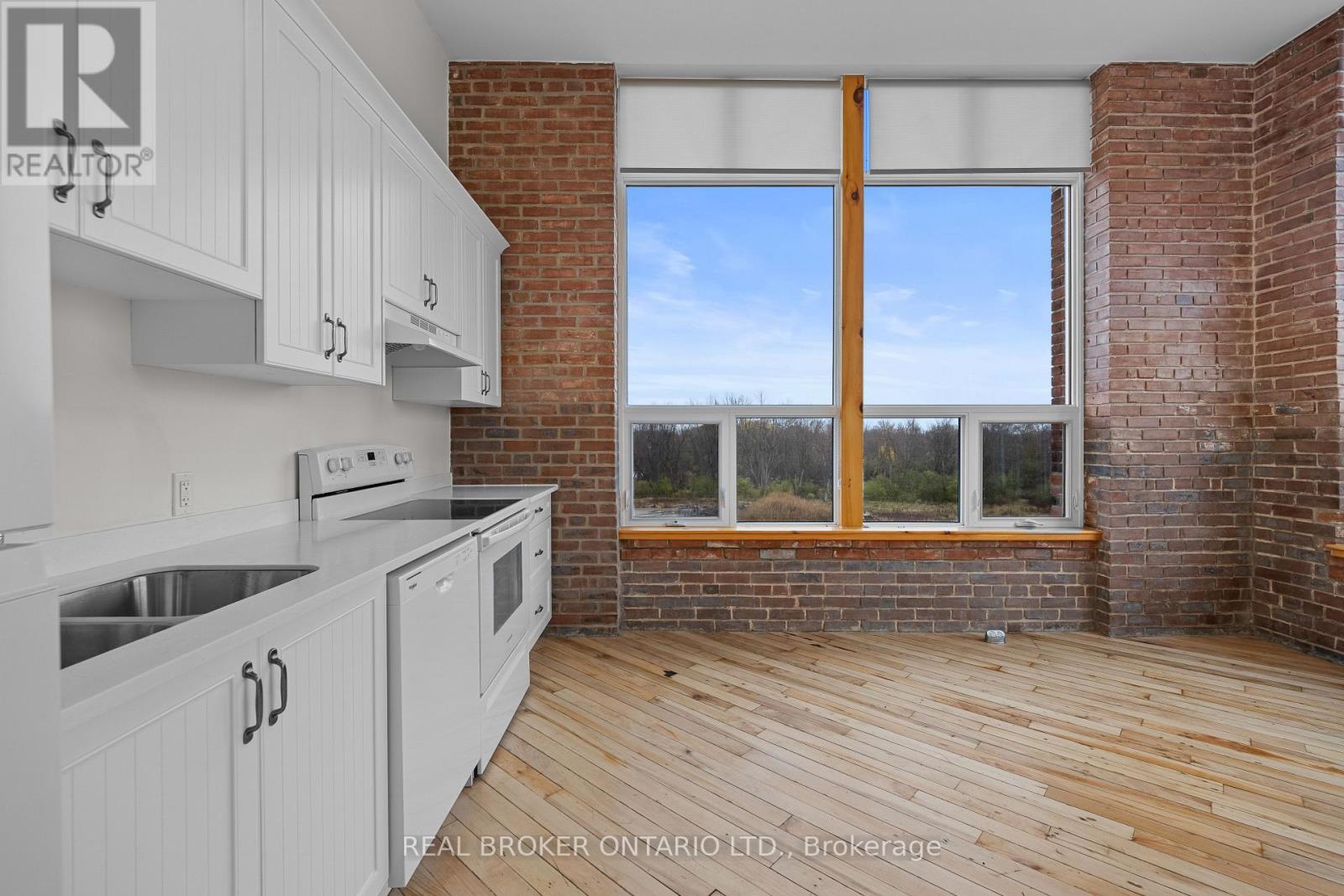 150 Mill Street, Carleton Place, Ontario  K7C 1T4 - Photo 3 - X12707556