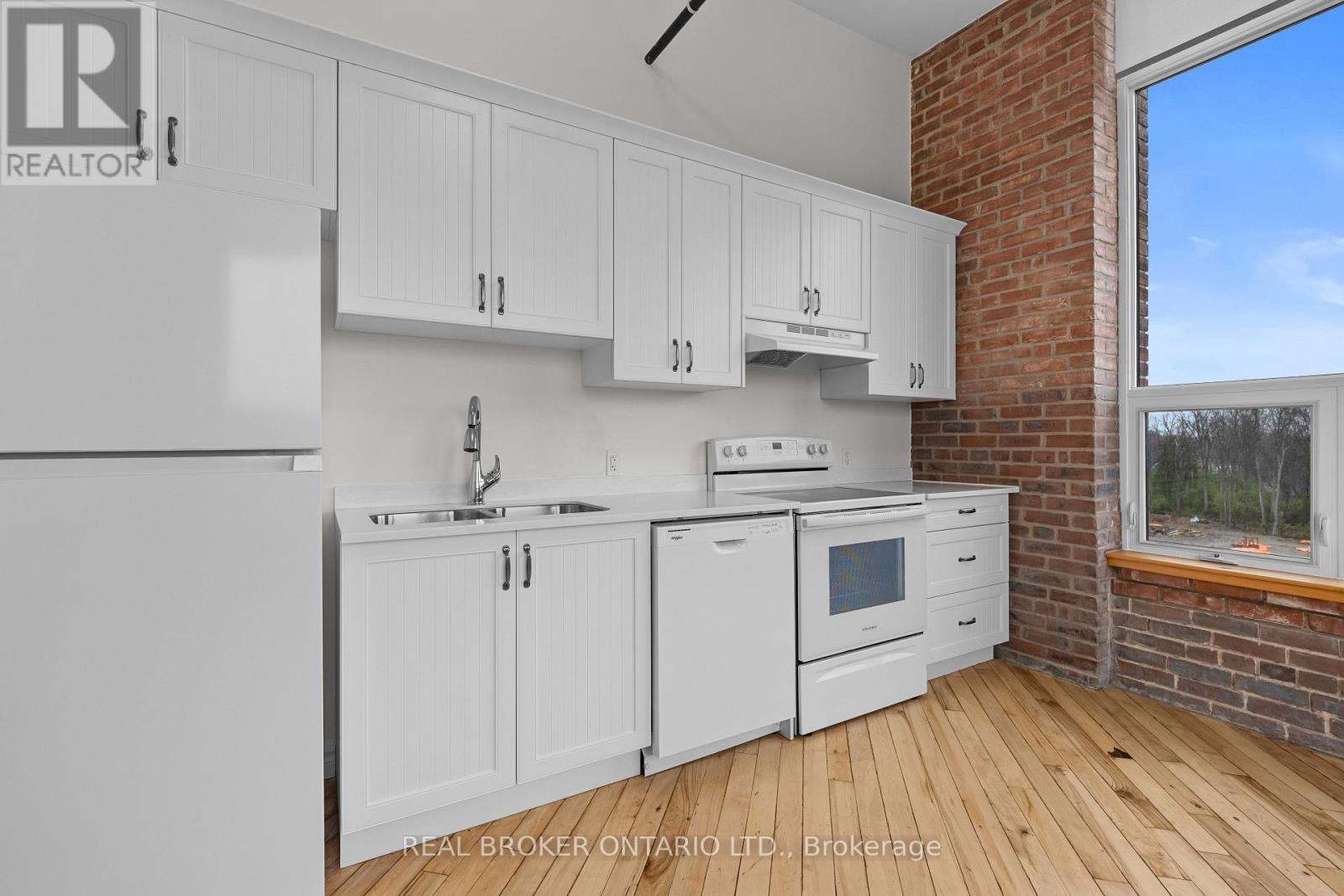 150 Mill Street, Carleton Place, Ontario  K7C 1T4 - Photo 9 - X12707556