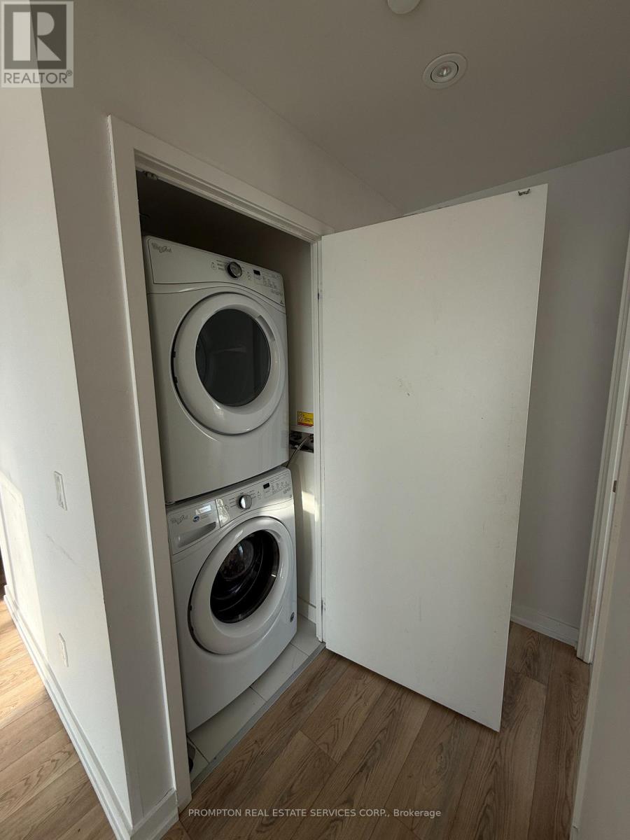 2703 - 117 Mcmahon Drive, Toronto, Ontario  M2K 0E4 - Photo 29 - C12707552