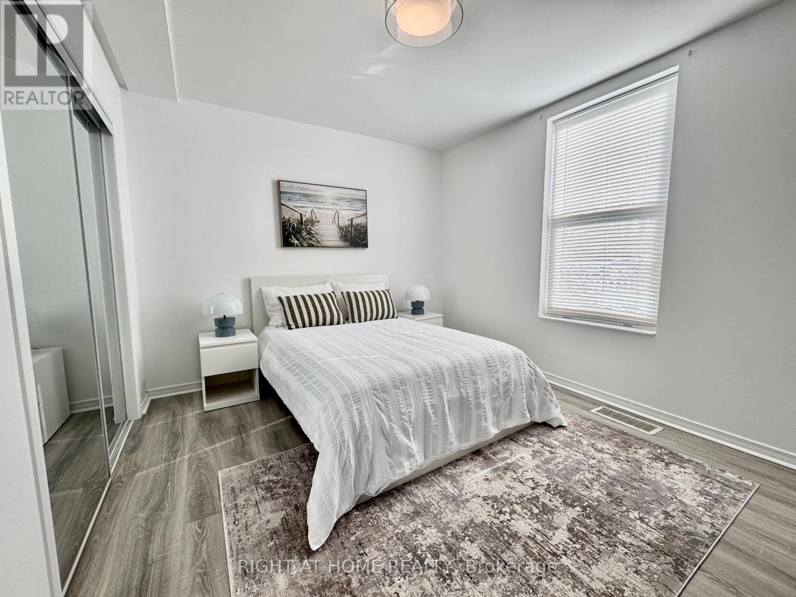 A - 469 Queen Street, Newmarket, Ontario  L3Y 2H3 - Photo 10 - N12707566