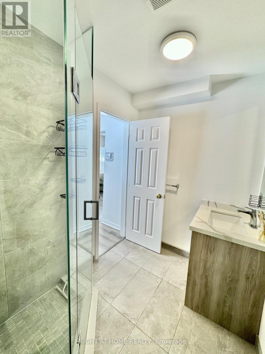 A - 469 Queen Street, Newmarket, Ontario  L3Y 2H3 - Photo 13 - N12707566