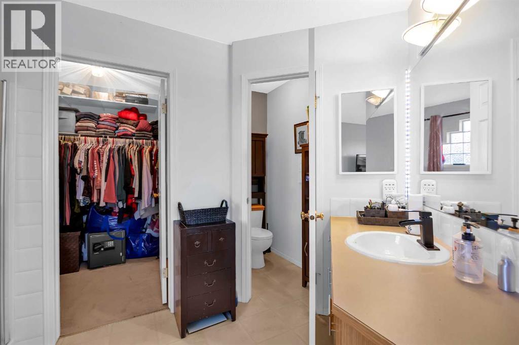 60 Tuscarora Way Nw, Calgary, Alberta  T3L 2G9 - Photo 23 - A2272020