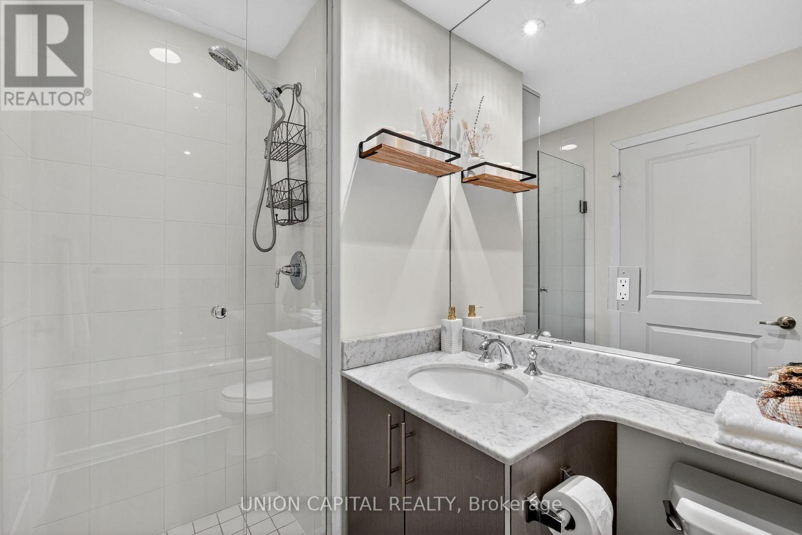 1501 - 21 Grand Magazine Street, Toronto, Ontario  M5V 1B5 - Photo 15 - C12707466