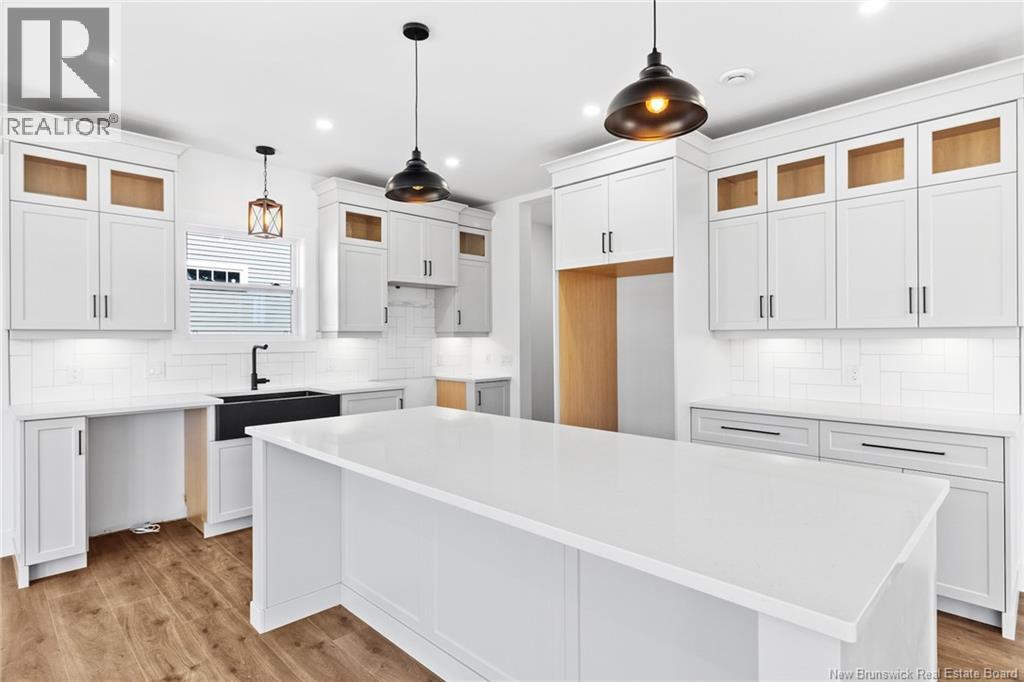 735 Hillcrest Drive, Fredericton, New Brunswick  E3A 5K7 - Photo 13 - NB121167