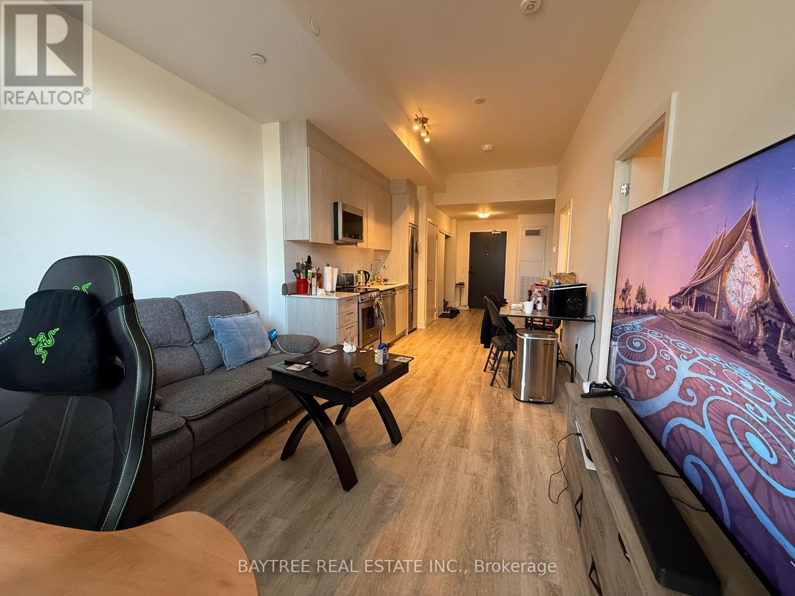 403 - 185 Deerfield Road, Newmarket, Ontario  L3Y 0G7 - Photo 12 - N12707578