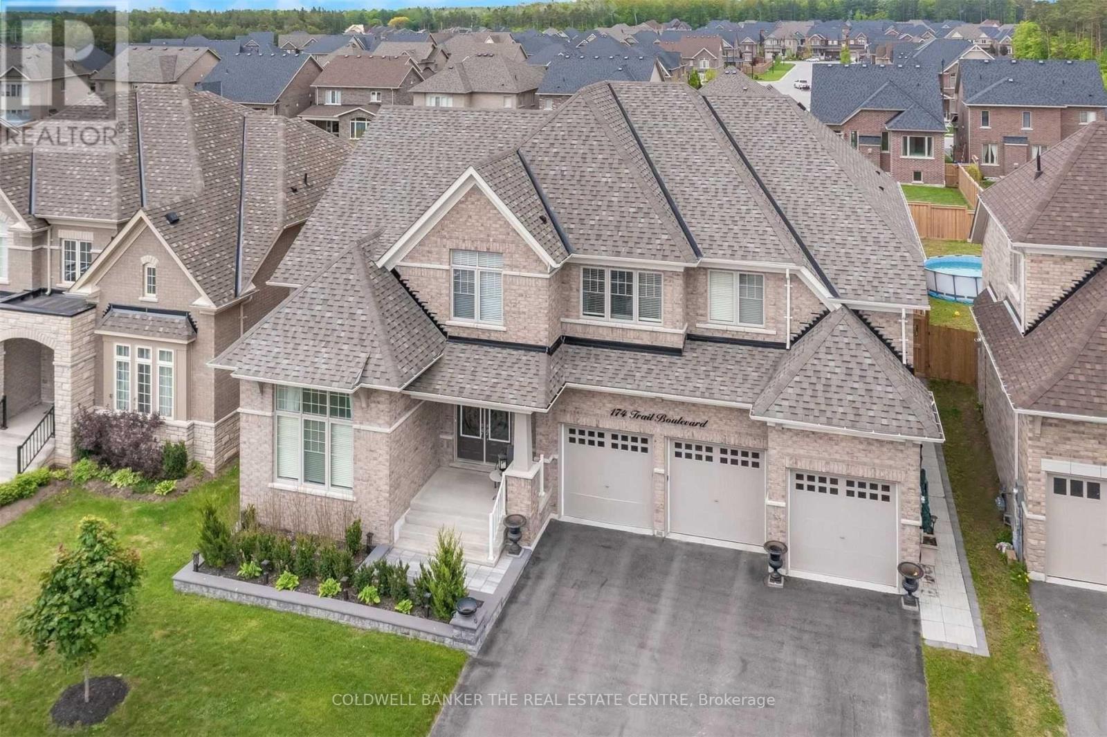 174 TRAIL BOULEVARD, Springwater, Ontario