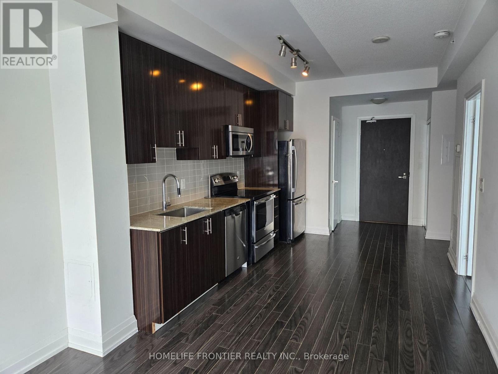 420 - 7161 YONGE STREET W, Markham, Ontario