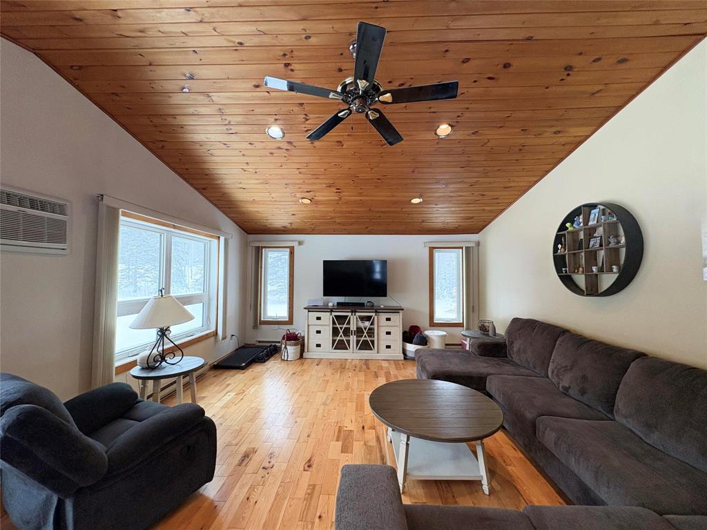 89 Shannon Street, Alexander, Manitoba  R0E 0T0 - Photo 12 - 202600514