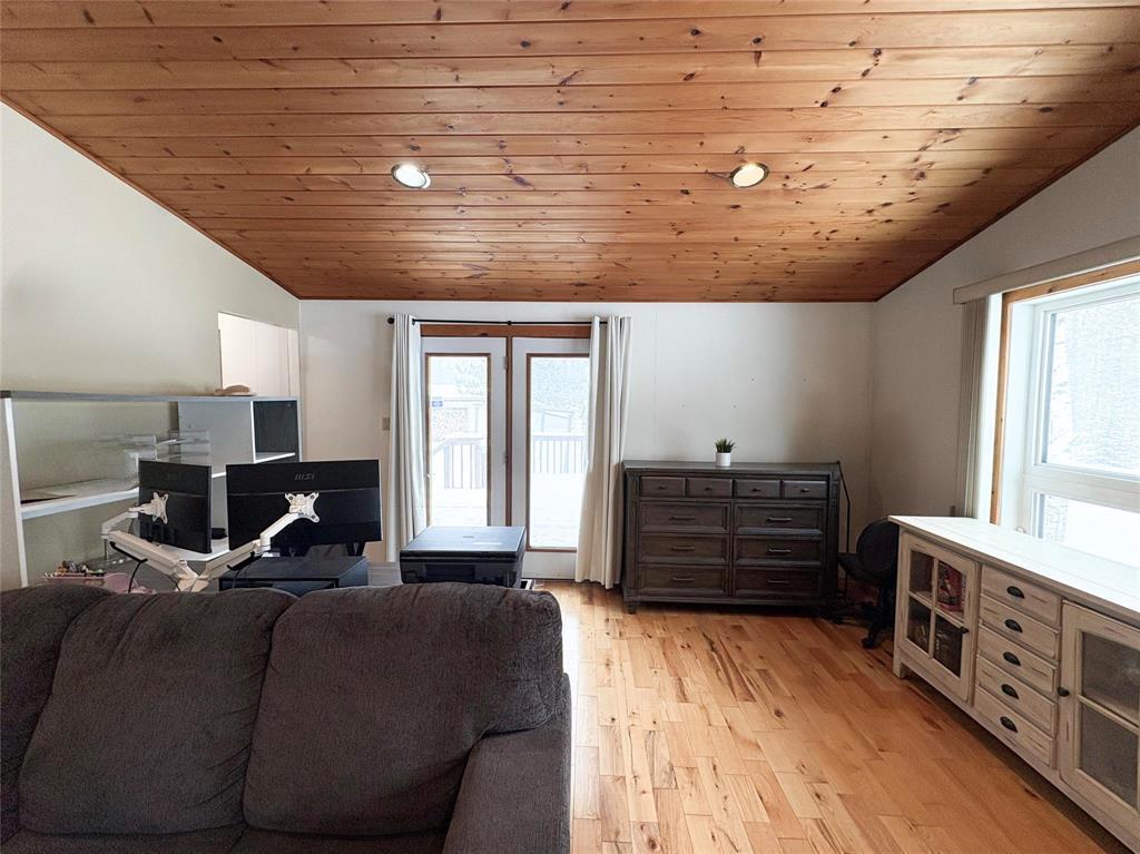 89 Shannon Street, Alexander, Manitoba  R0E 0T0 - Photo 14 - 202600514