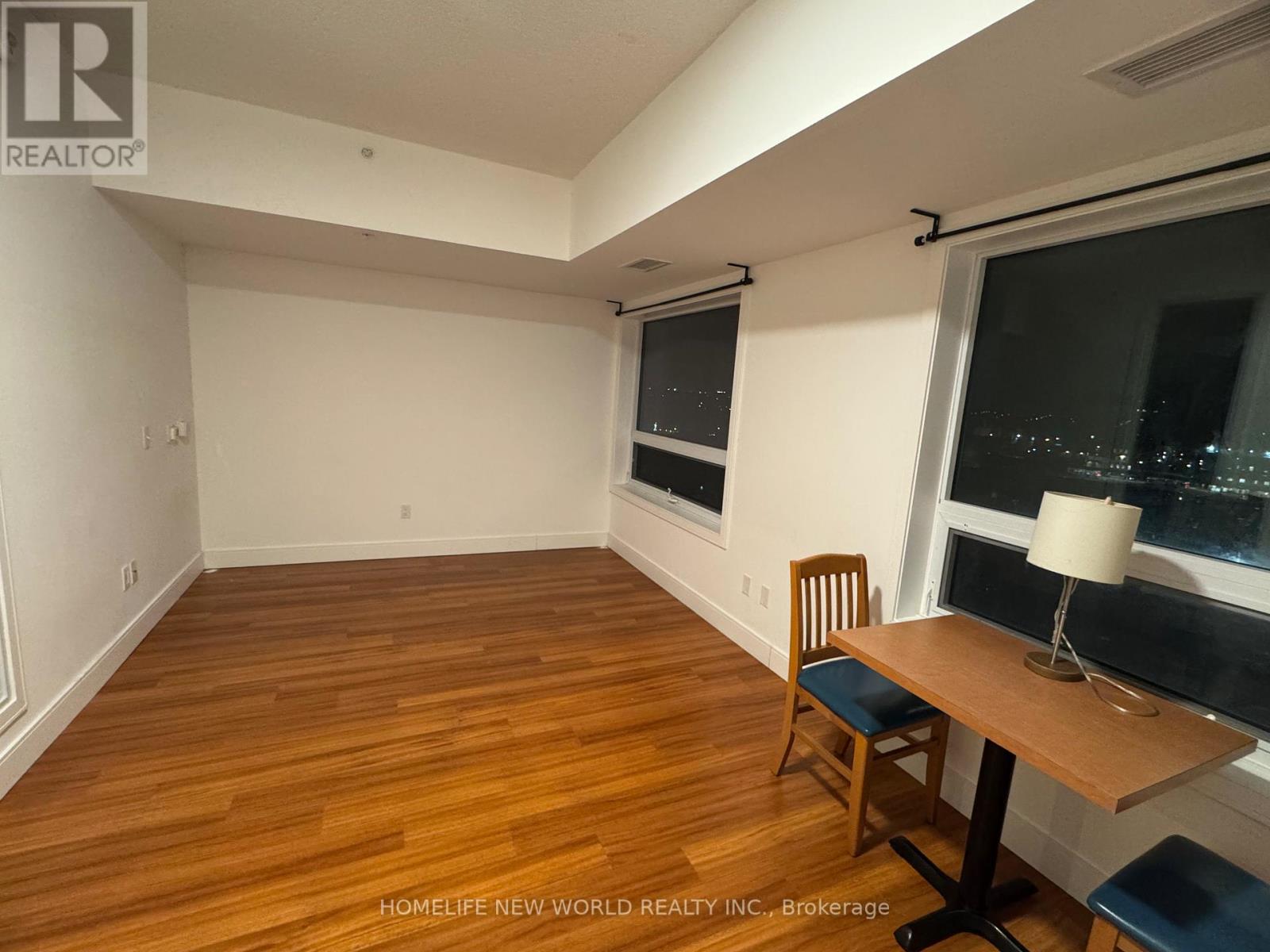 811 - 1 Wellington Street, Brantford, Ontario  N3T 2L3 - Photo 5 - X12707576