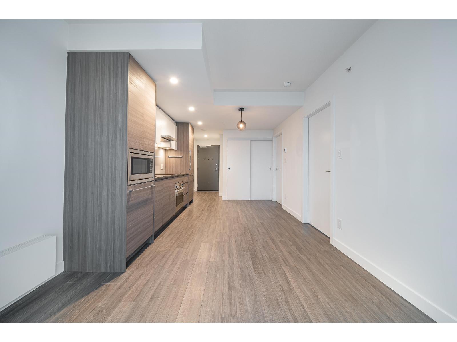 2307 13655 Fraser Highway, Surrey, British Columbia  V3T 0P8 - Photo 11 - R3077159