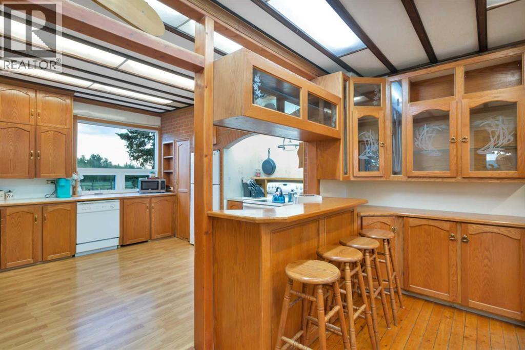 32328 Range Road 42, Rural Mountain View County, Alberta  T0M 1X0 - Photo 12 - A2235881