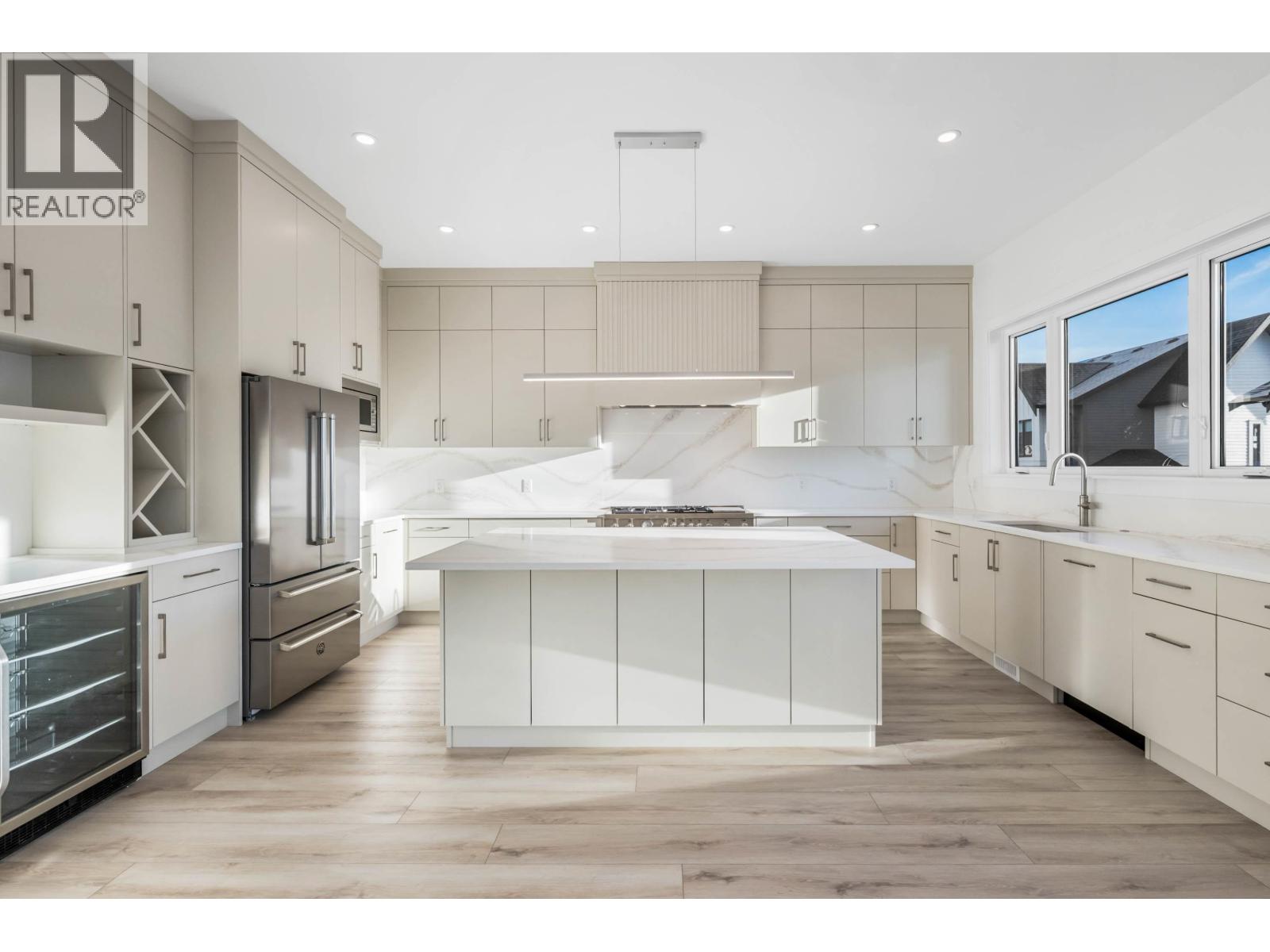 3552 Monson Crescent, Coquitlam, British Columbia  V3B 0S2 - Photo 4 - R3024844