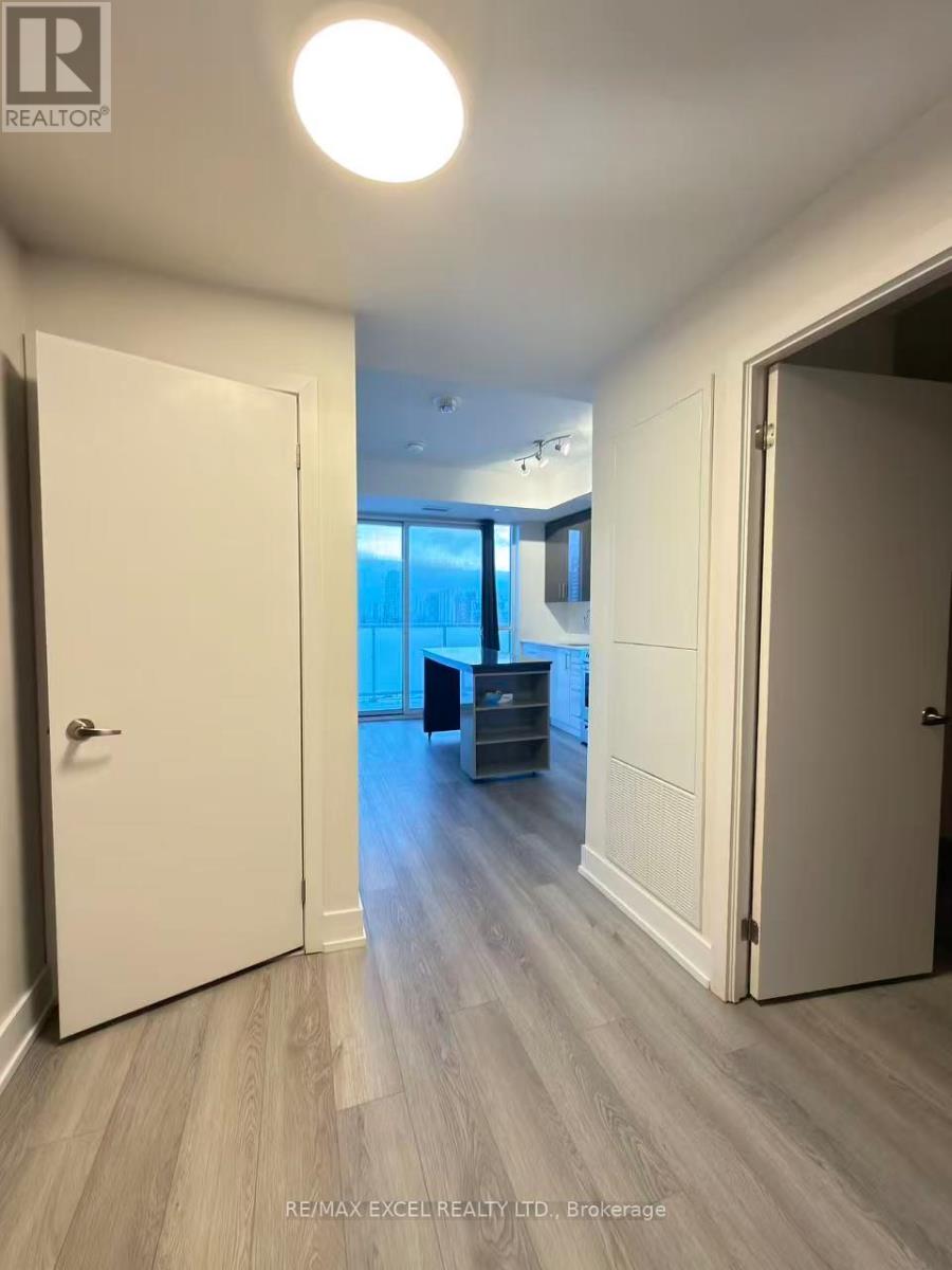 911 - 188 Fairview Mall Drive S, Toronto, Ontario  M2J 0H7 - Photo 2 - C12659466