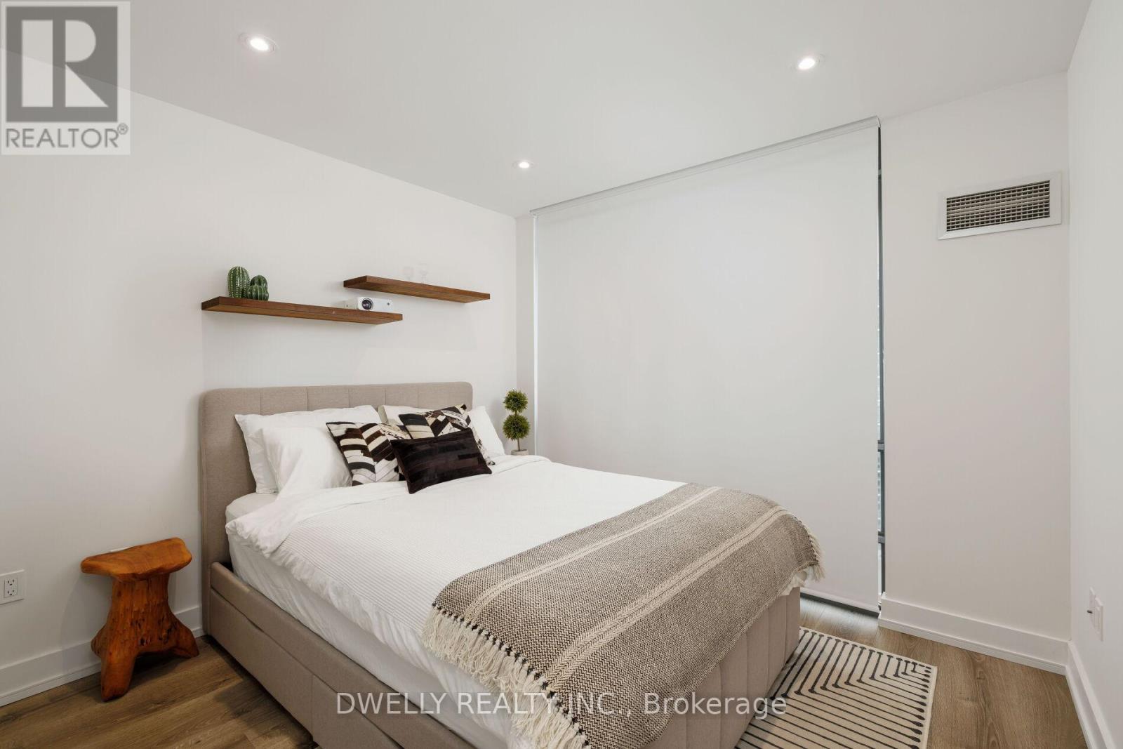 2710 - 5 Mariner Terrace, Toronto, Ontario  M5V 3V6 - Photo 15 - C12707610