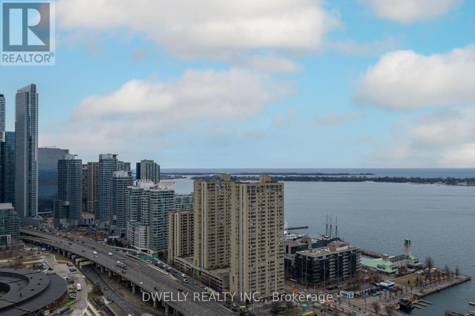 2710 - 5 Mariner Terrace, Toronto, Ontario  M5V 3V6 - Photo 21 - C12707610