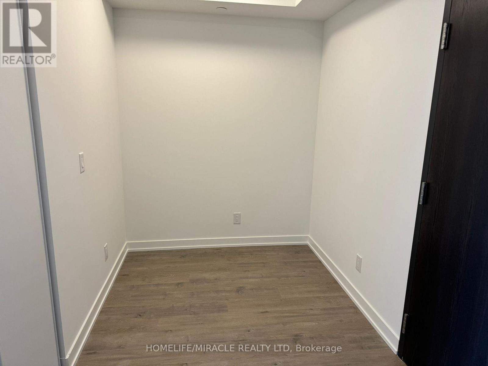 903 - 56 Lakeside Terrace, Barrie, Ontario  L4M 7B9 - Photo 7 - S12707604