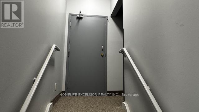 901b - 4560 Highway 7 E, Markham, Ontario  L3R 1M5 - Photo 2 - N12342717
