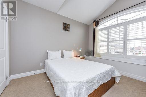 8 Bainsville Circle, Brampton, Ontario  L6P 3A5 - Photo 23 - W12707592