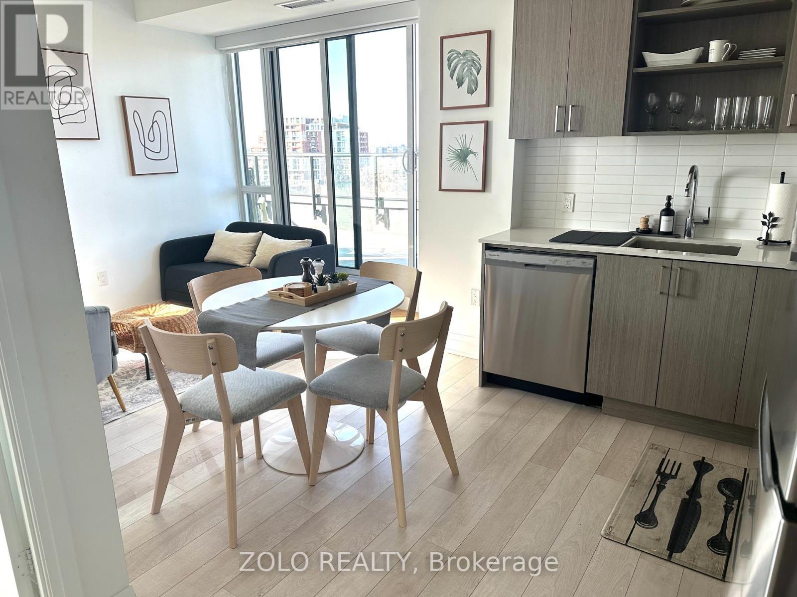 421 - 60 GEORGE BUTCHART DRIVE, Toronto, Ontario