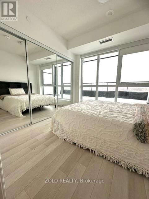 421 - 60 George Butchart Drive, Toronto, Ontario  M3K 2C5 - Photo 6 - W12707594