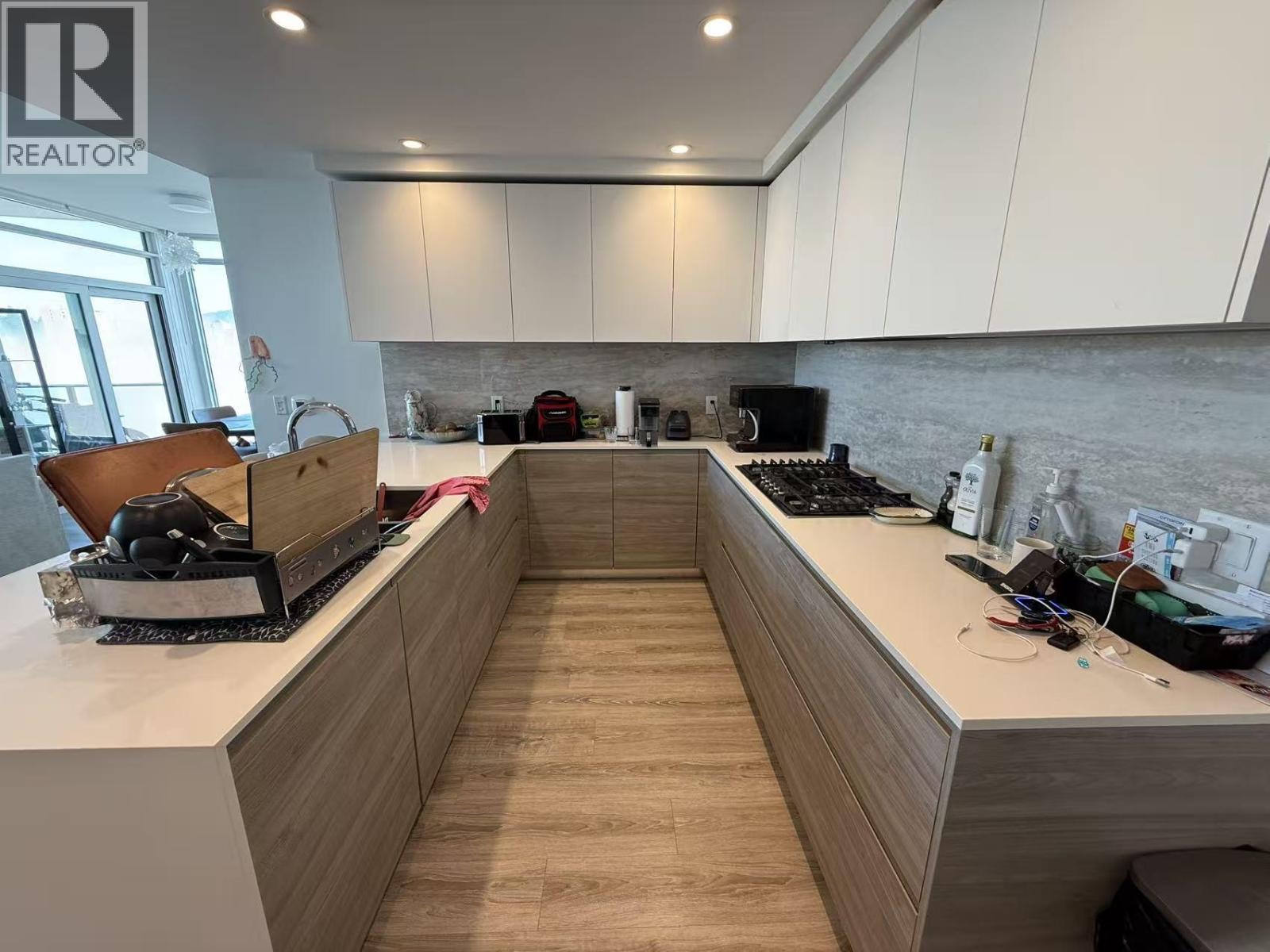 2103 660 Quayside Drive, New Westminster, British Columbia  V3M 0P1 - Photo 4 - R3079883