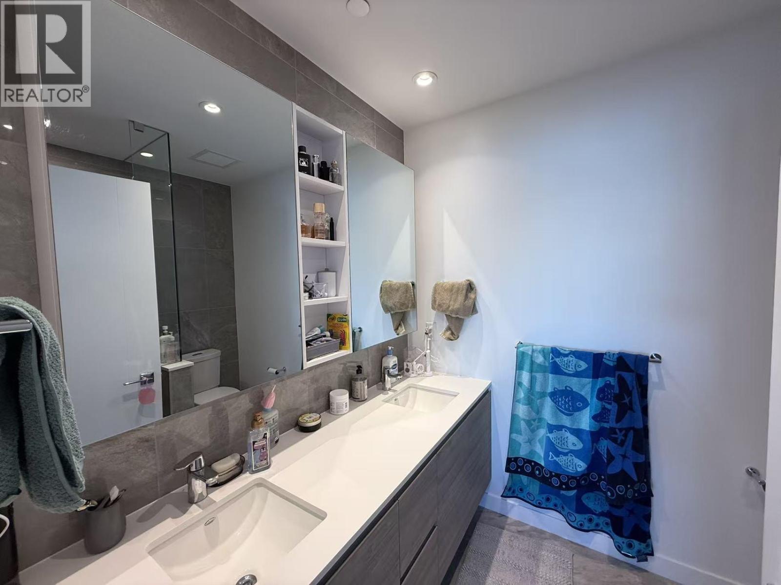 2103 660 Quayside Drive, New Westminster, British Columbia  V3M 0P1 - Photo 15 - R3079883