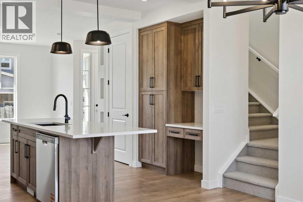 414 River Avenue, Cochrane, Alberta  T4C 3B8 - Photo 27 - A2254459