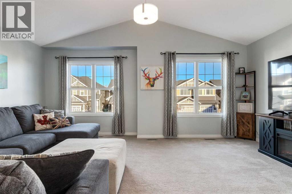 36 Sundown Common, Cochrane, Alberta  T4C 2M9 - Photo 13 - A2278817