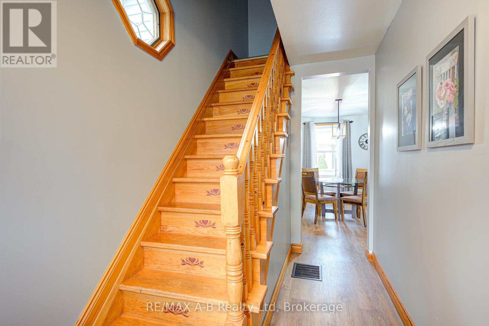 36 Huron Street, Huron East, Ontario  N0K 1W0 - Photo 10 - X12382696