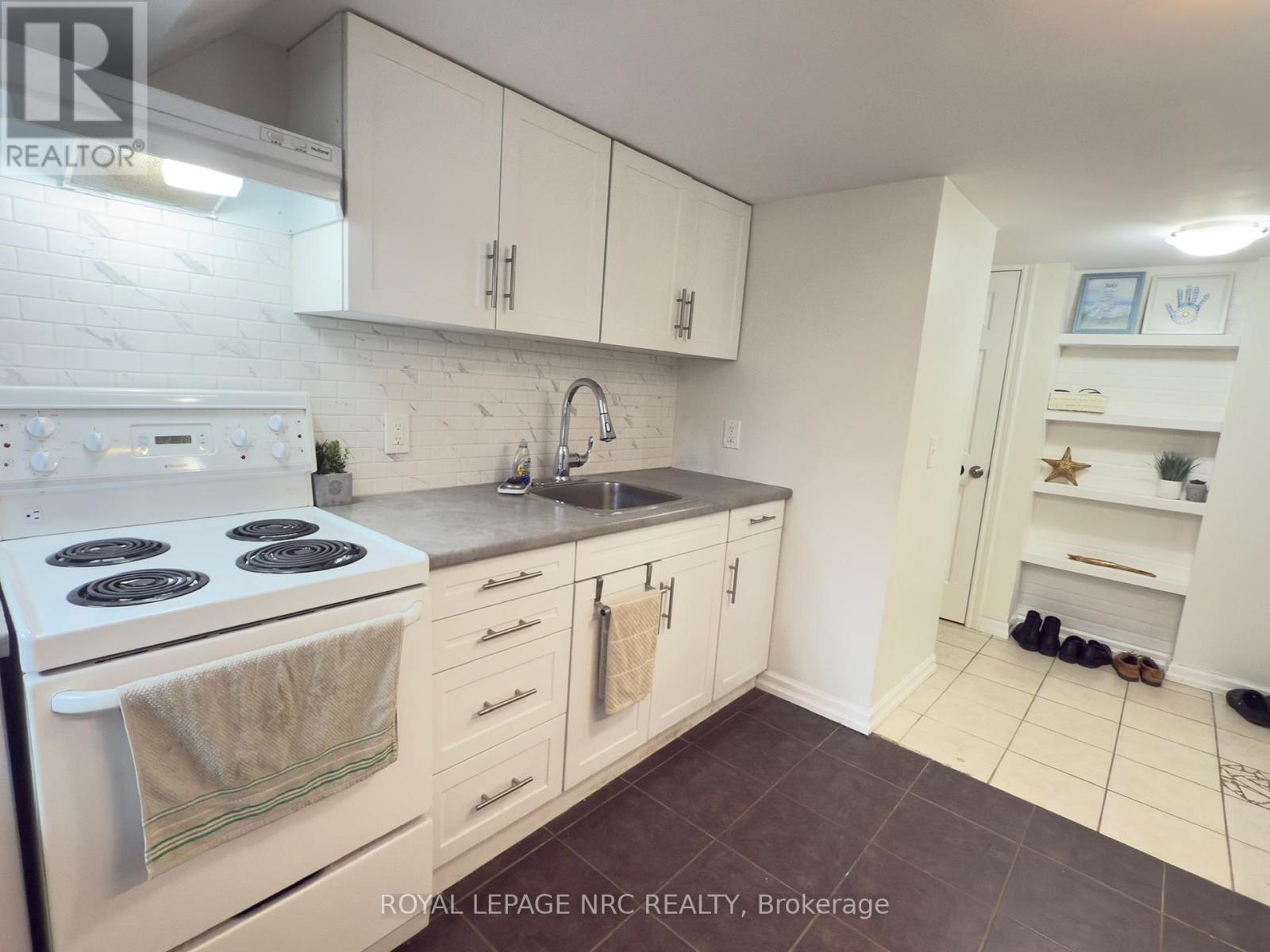 190 Carlton Street, St. Catharines, Ontario  L2R 1S4 - Photo 28 - X12574456