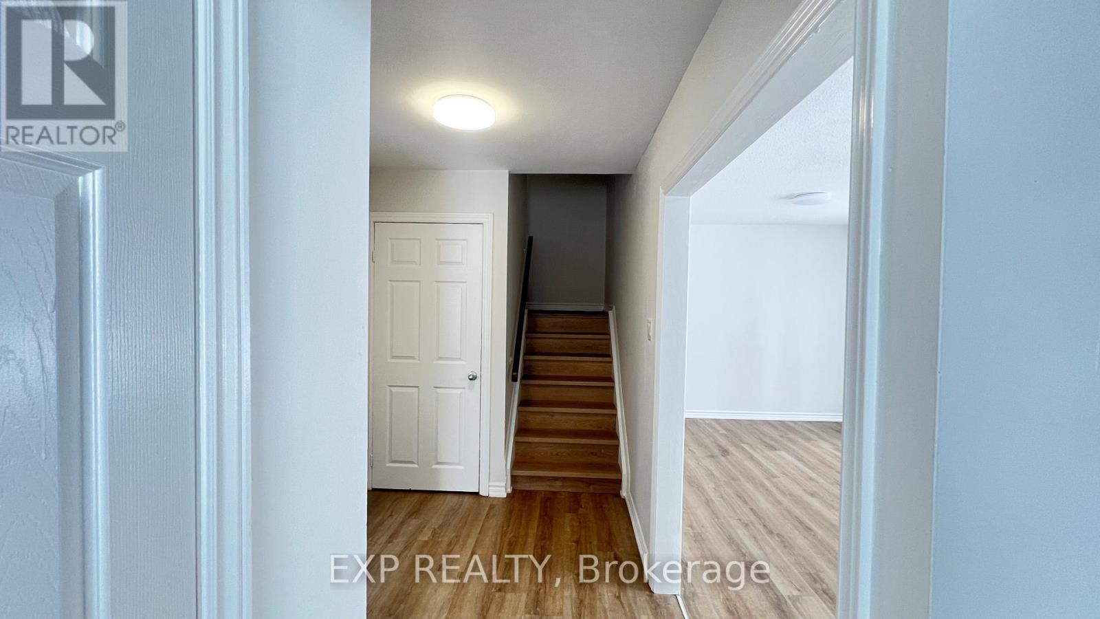 26 Edenridge Drive, Brampton, Ontario  L6T 3B1 - Photo 7 - W12707608