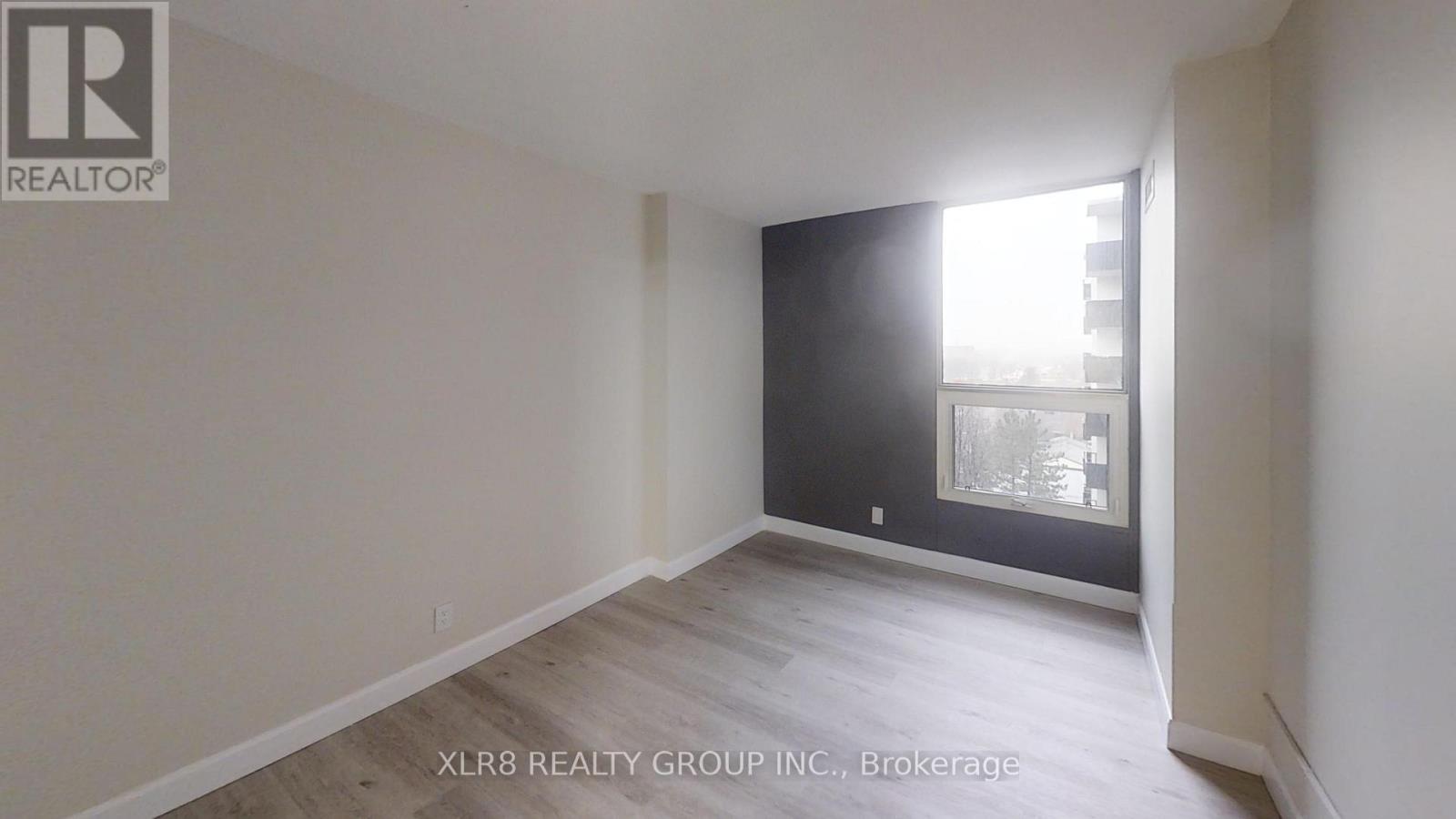 1011 - 2951 Riverside Drive, Ottawa, Ontario  K1V 8W6 - Photo 8 - X12656506