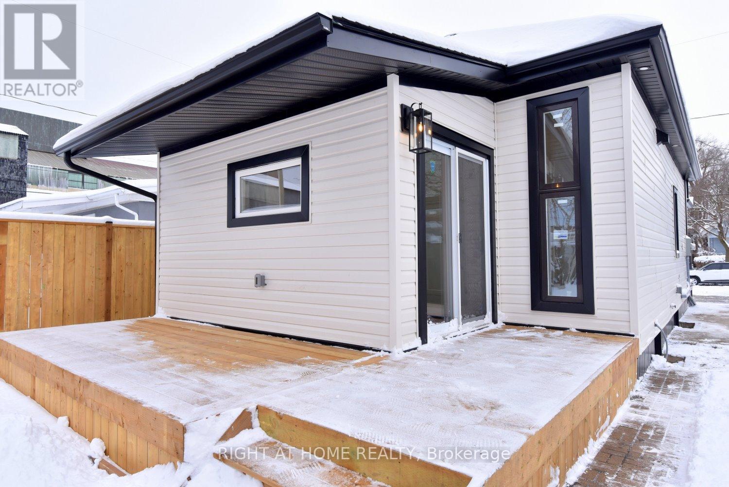 5 Cozy Street, Welland, Ontario  L3B 4H1 - Photo 38 - X12707616