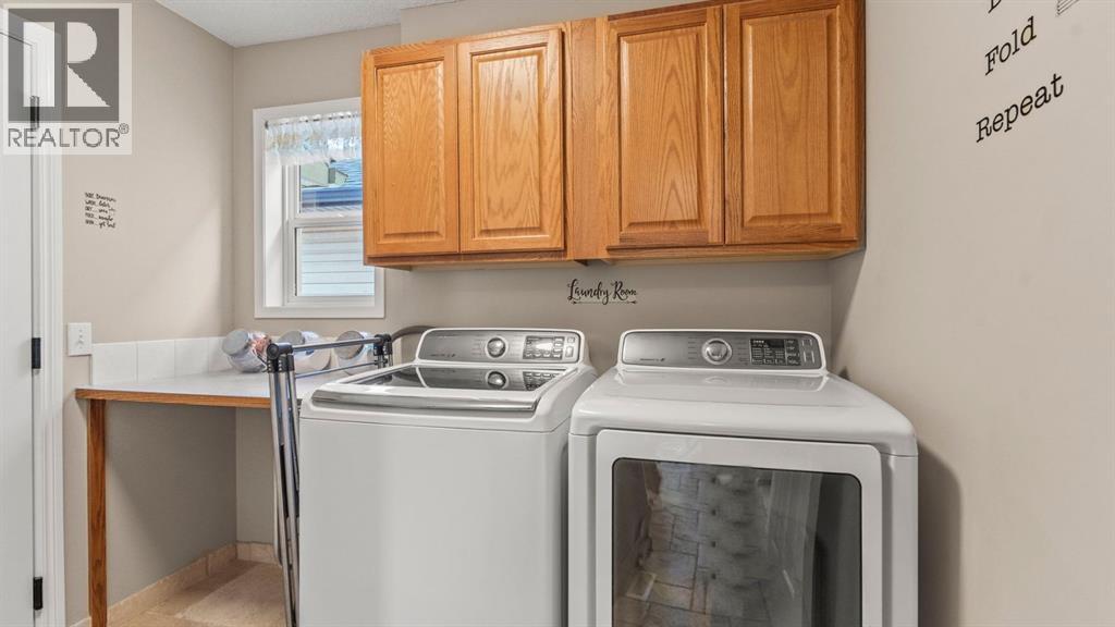 227 Rocky Ridge Close Nw, Calgary, Alberta  T3G 4X2 - Photo 23 - A2278094