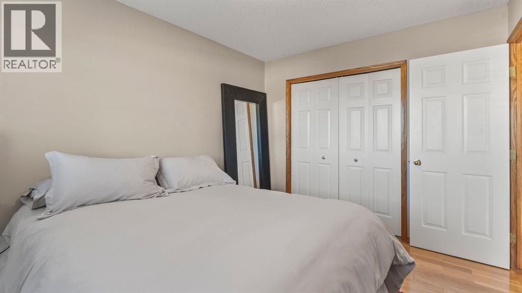 227 Rocky Ridge Close Nw, Calgary, Alberta  T3G 4X2 - Photo 31 - A2278094